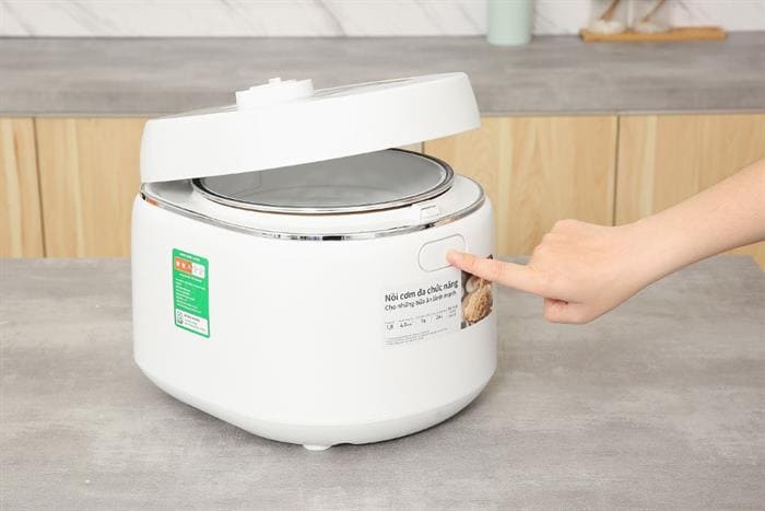 Nồi cơm điện tử 1.8L Panasonic SR-DK184WRA